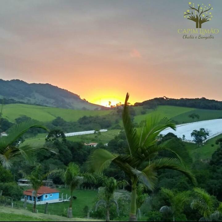 Chales E Bangalos Capim Limao Bueno Brandao Bagian luar foto